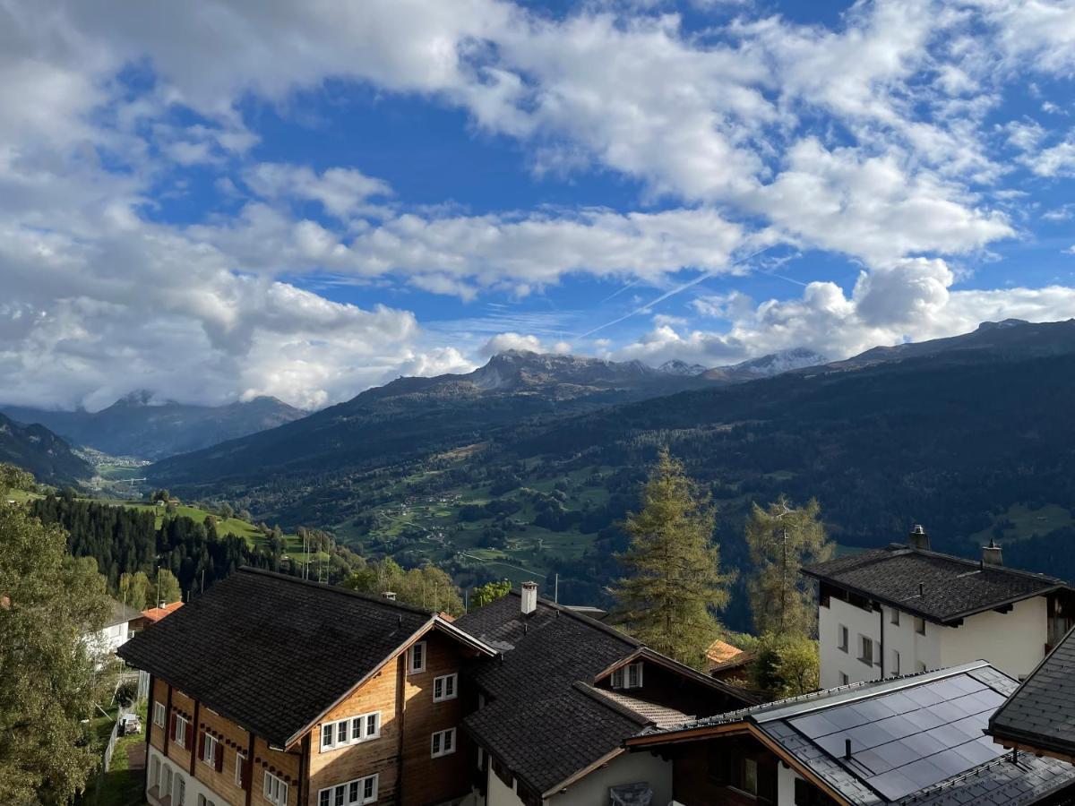 Апартаменты Attic In The Alps Luzein Экстерьер фото